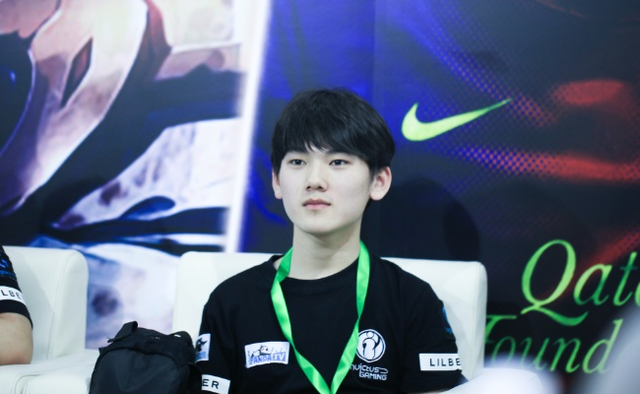 NiKo谈不转型指挥：相信自己依旧可以成为顶级选手